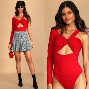 Cut Out One Sleeve Bodysuit